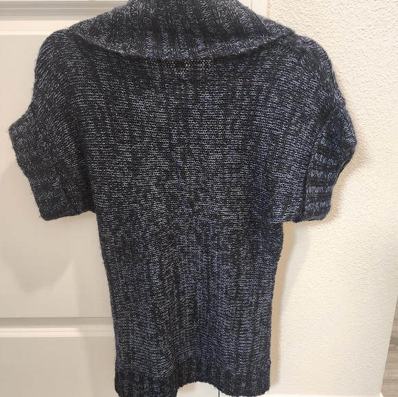 Derek Heart Blue Sweater NWT - Picture 3 of 4